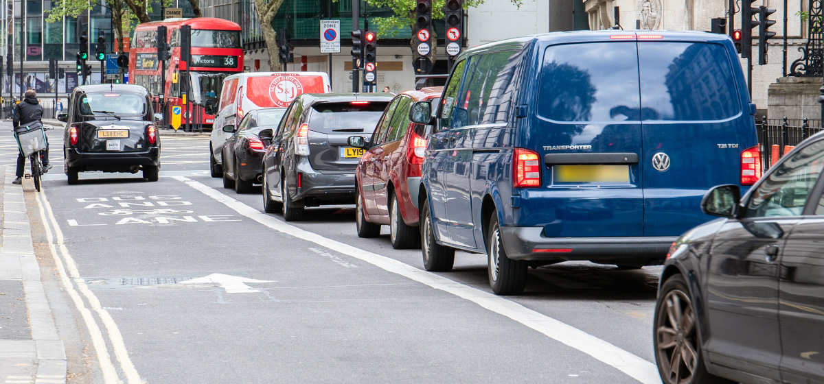 Driving in a bus lane, will you get points?